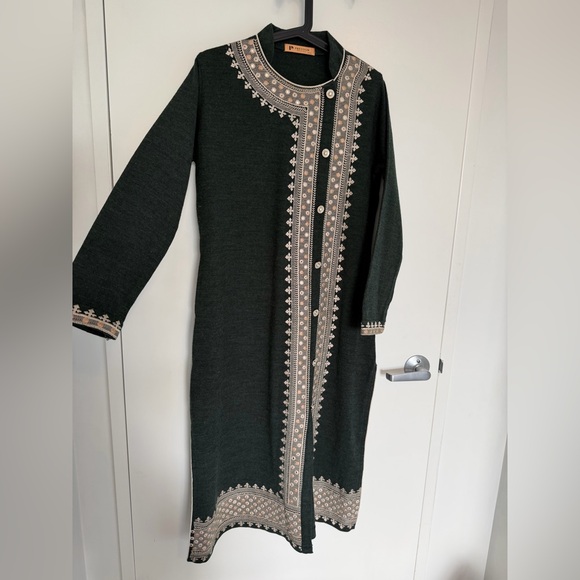 Modest Embroidered Tunic - Picture 4 of 10